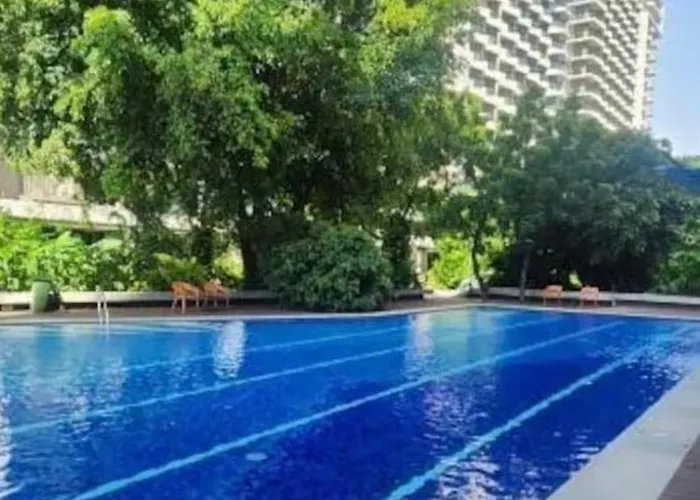 Aparthotel Fully Furnished 1br Inside Tambuli -resort Living Tower F - 11th Floor Lapu-Lapu City