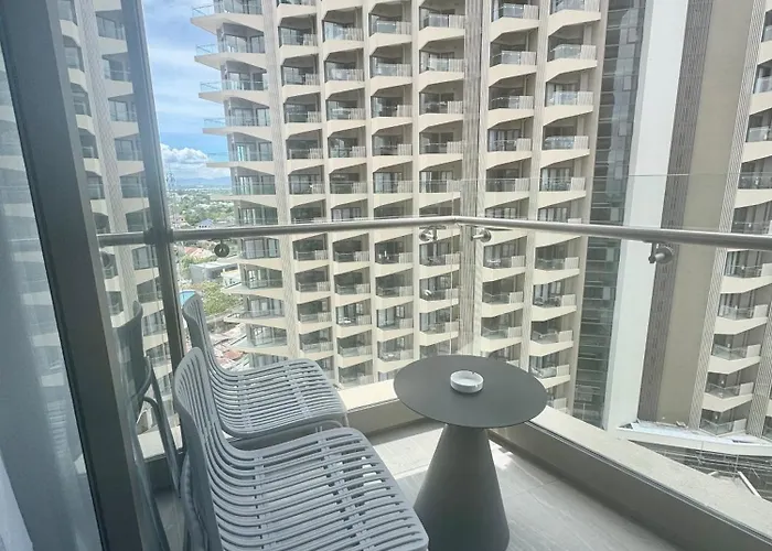 Aparthotel Fully Furnished 1br Inside Tambuli -resort Living Tower F - 11th Floor 3*
